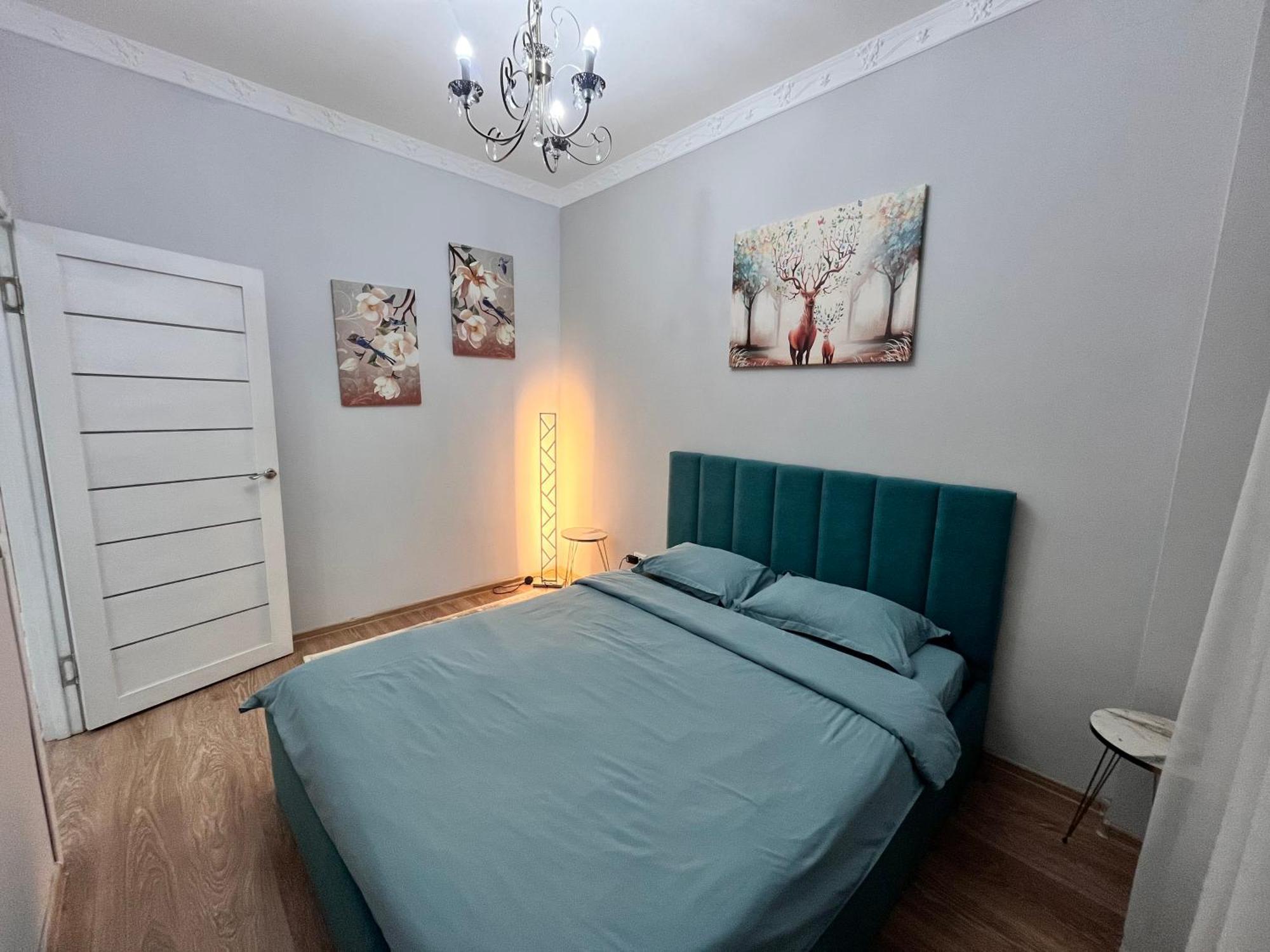 2-Х Комнатная В Золотом Квадрате Apartment Almaty Exterior photo
